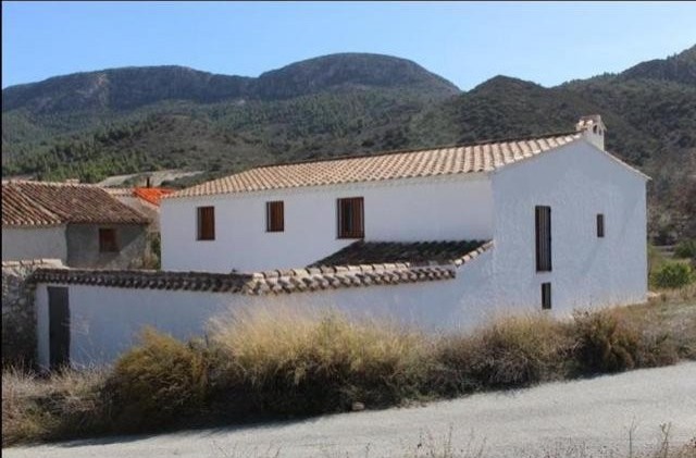 Cortijo For Sale, Velez Rubio, Almeria