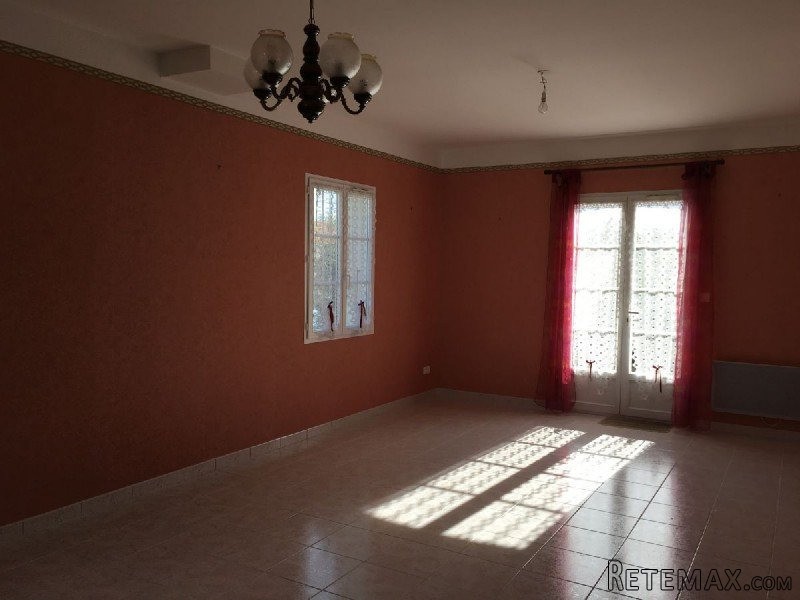 3 Bedroom Bungalow With Garden, Terrace.. - 2