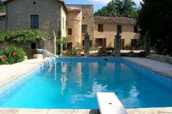 Melle. For sale - Superb Logis..