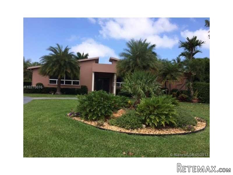 4 bedroom House For Sale: 19201 NE 22nd.. - 2