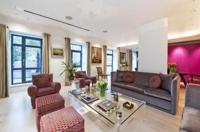 3 Bedrooms - Apartment - London - For..