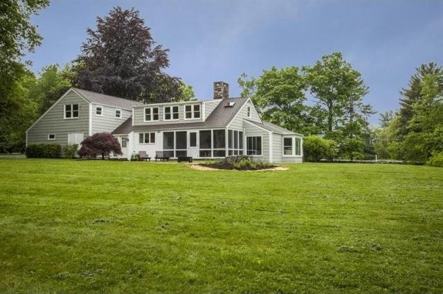5 bedroom Residence For Sale: Waccabuc.. - 2