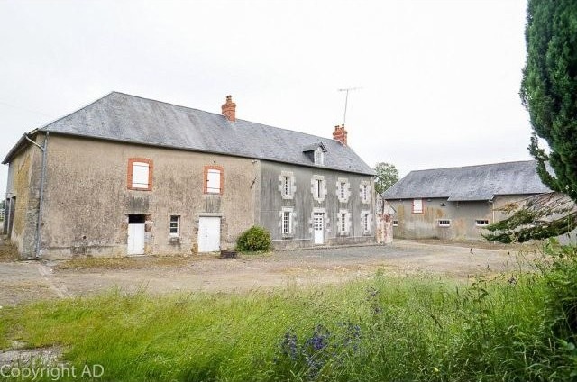 Trelly - House For Sale