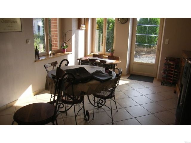 Fully Renovated House, Nice Setting - 2