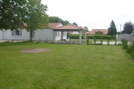Stone House For Sale St Jean D Angely - 2