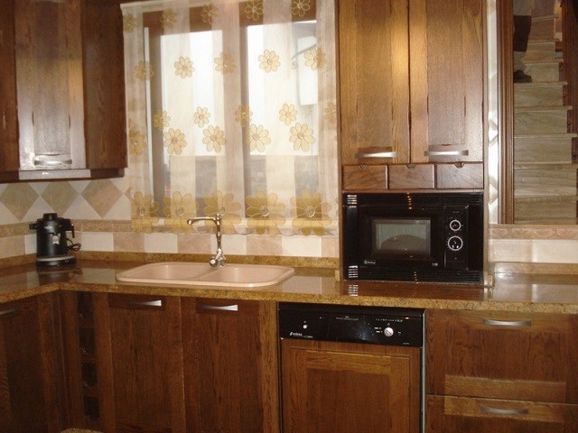 Town House - A beautiful 3 level.. - 2