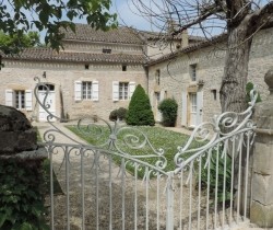 Beautifully Restored 18th Century..