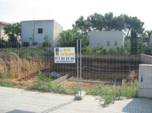 Plot with plans for construction