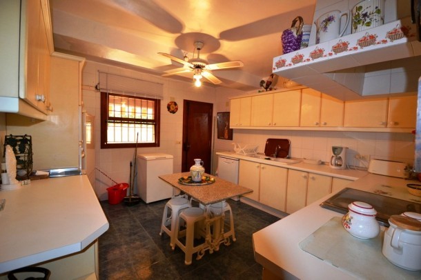 5 Bed 3 Bath Villa Javea 9* - 2