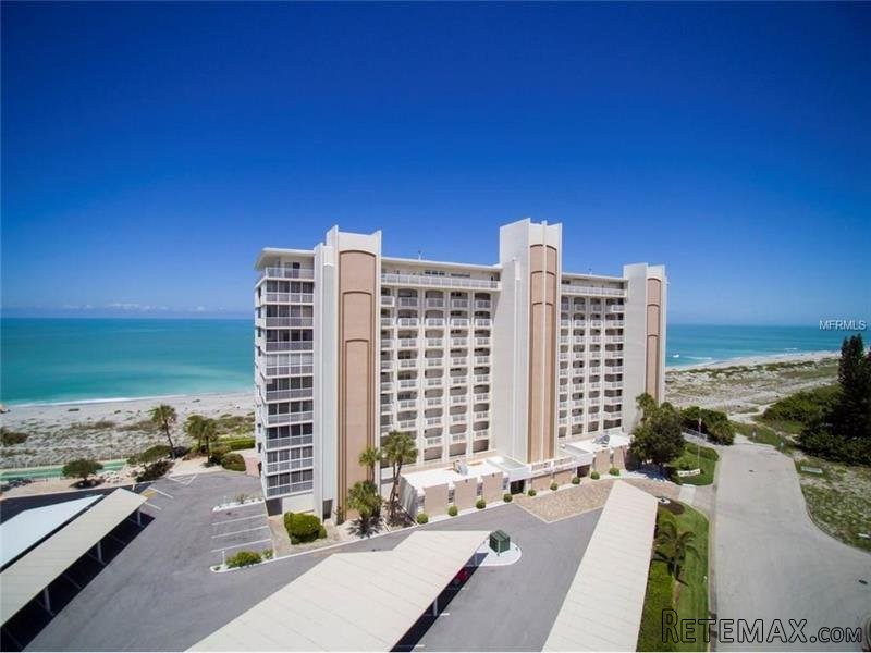 3 bedroom Town House For Sale: 633.. - 2