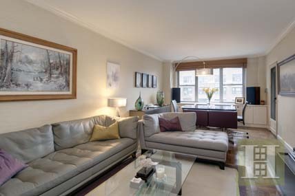 2 bedroom Apartment For Sale: 15 WEST..