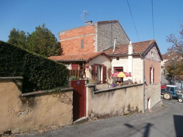 3 Bedromm Townhouse With Gardens And..