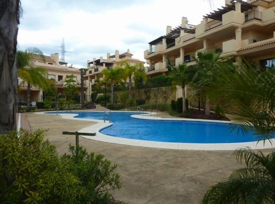 Townhouse for sale in Nueva Andalucia..
