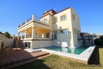 5 Bedrooms - Villa - Malaga - For Sale