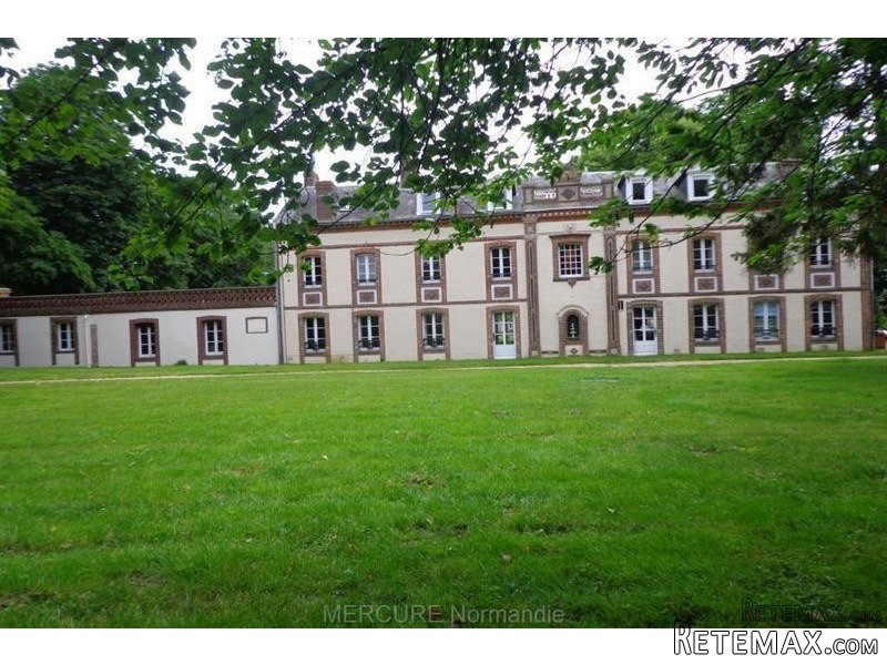 10 bedroom Manor House For Sale: 27130..