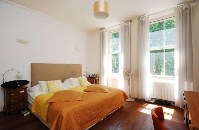 4 bed flat to rent in Cornwall Gardens.. - 2