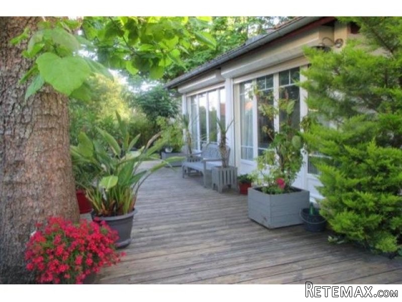 3 bedroom House For Sale: 33510..