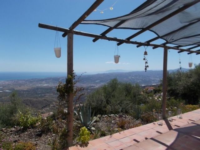 Villa for Sale in Arenas 229.000 €