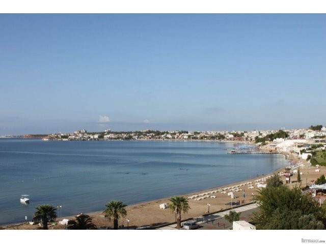 Beach Front Residence, Altinkum