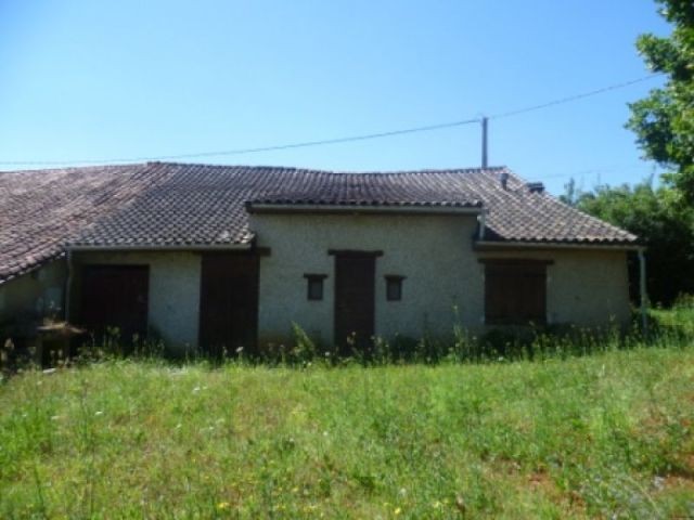 V3905al Stone Cottage and Barn to..