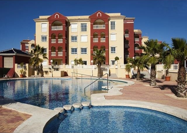 Los Alcazares, Murcia, 2/3 bed..