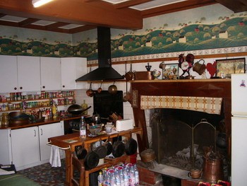Magnificent Property On Land Of 10786m2 - 2