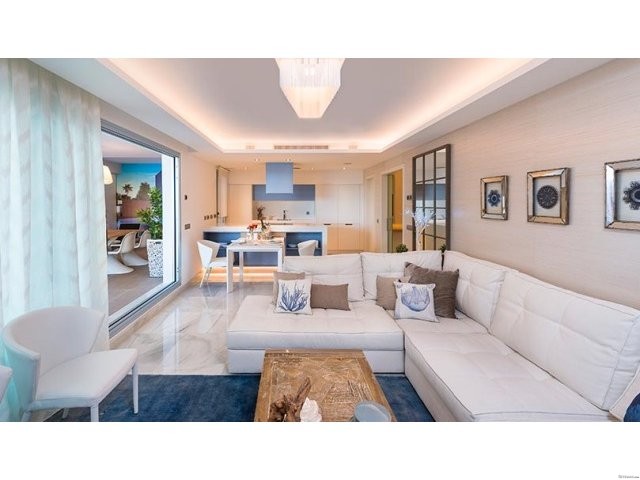 Three Bedroom Apartment, Jade Beach
