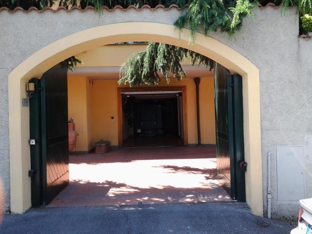 Villa for sale in Poggio a Caiano.. - 2