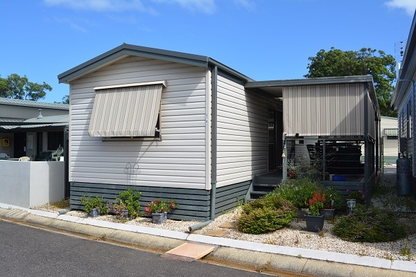 site 37a 2 BEDROOM RELOCATABLE HOME -..