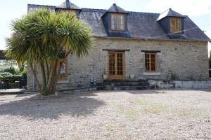 Stunning & Attractive Detached House