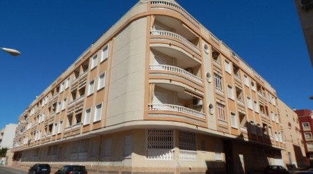 Resale · Apartment · Spain · Costa Bl..