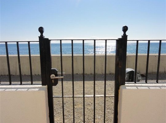 Semi-Detached for sale in Estepona..