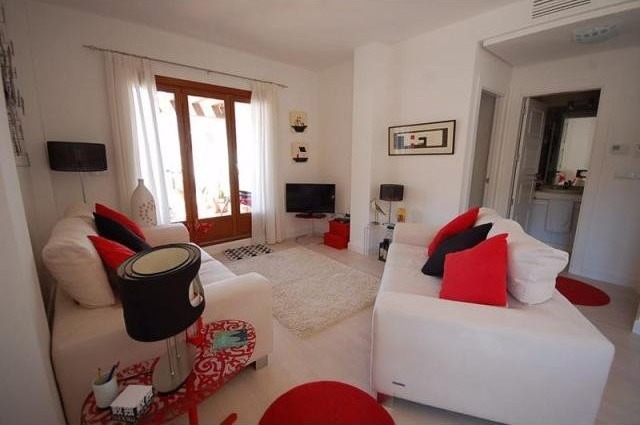 2 bedroom Apartment For Sale: 2nd.. - 2
