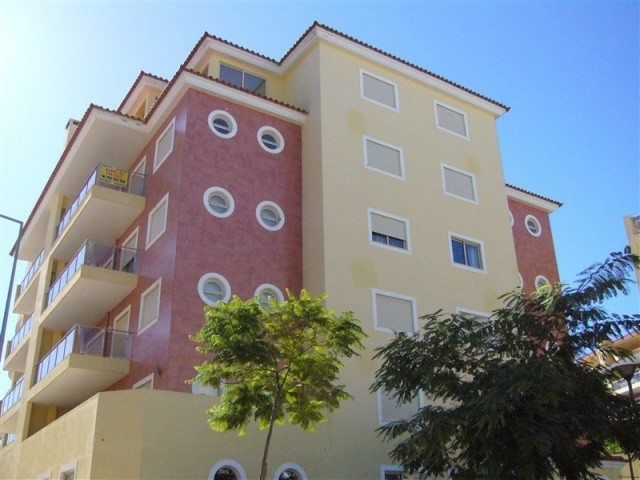 TWO BEDROOM APARTMENT WITH GREAT VIEWS - 2