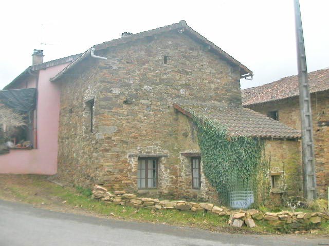 Stone House To Finish To Renovate In..