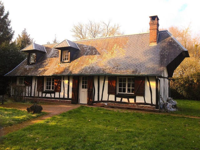 2 Bedroom Character Property For Sale