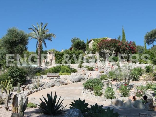 Natural stone house with sea views - 2