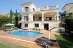 5 Bedrooms - Villa - Malaga - For Sale