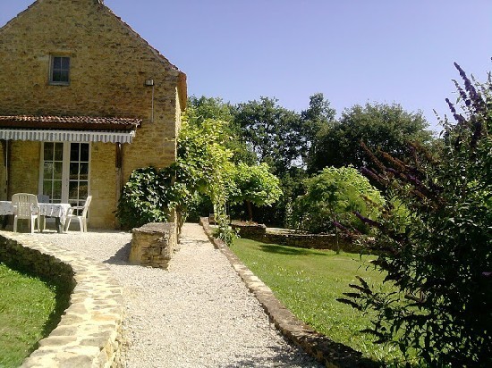 Hamlet Location with Lovely Pool - 2