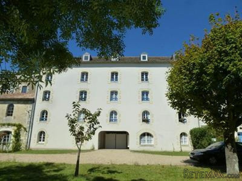 2 Bedrooms - Apartment -..