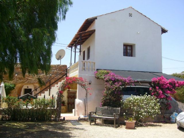 3 Bedroom Finca, Los Blanquitos, El..