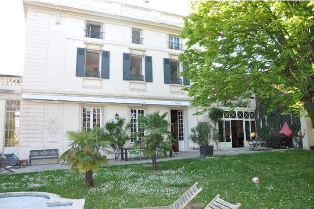 6 bedroom Character For Sale: 69350 LA..