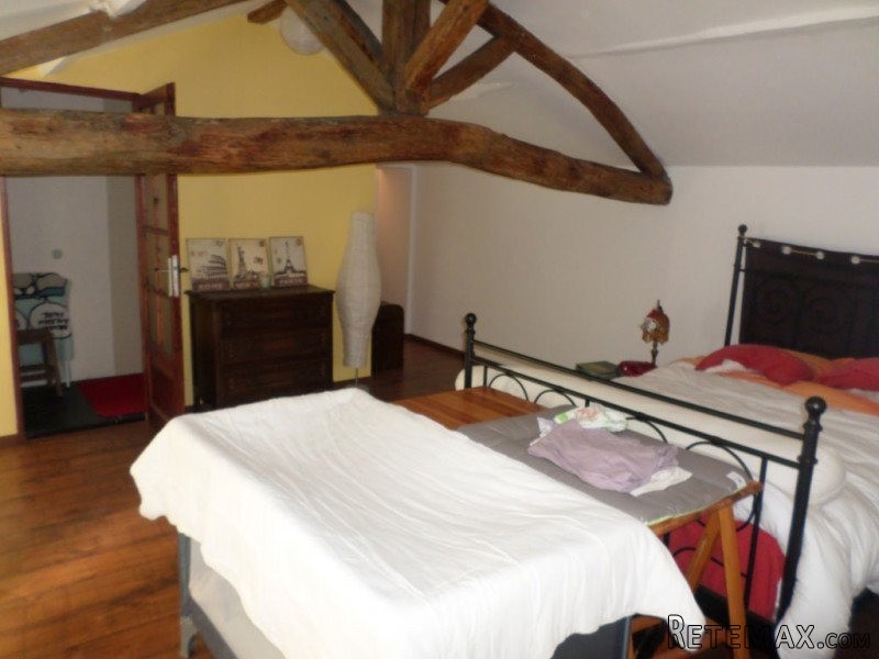 Stone Longer For Sale With Barn, Indoor.. - 2