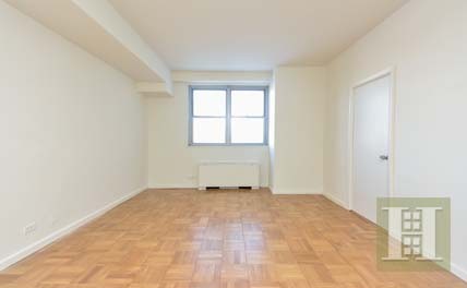 1 bedroom Apartment For Sale: 2500..