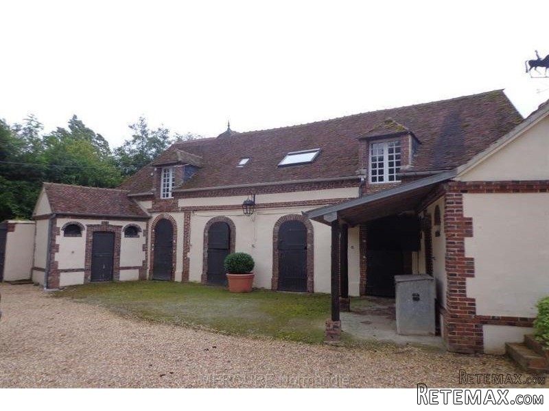 10 bedroom Manor House For Sale: 27130.. - 2