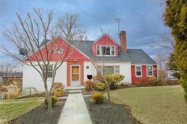 2 bedroom Multi-family For Sale:..