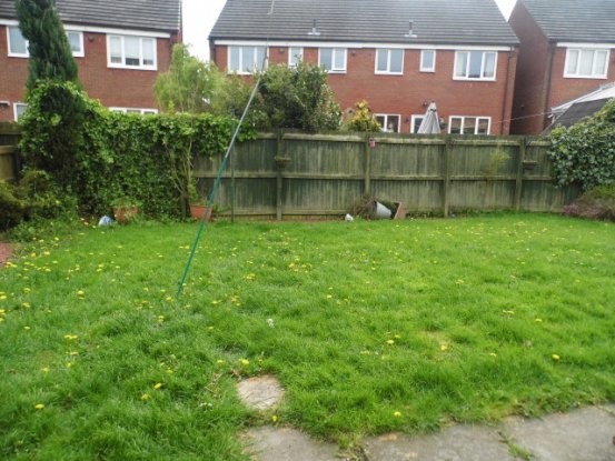 3 bedroom, Detached House house for sale - 2