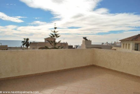 3 bedroom apartment on the award.. - 2