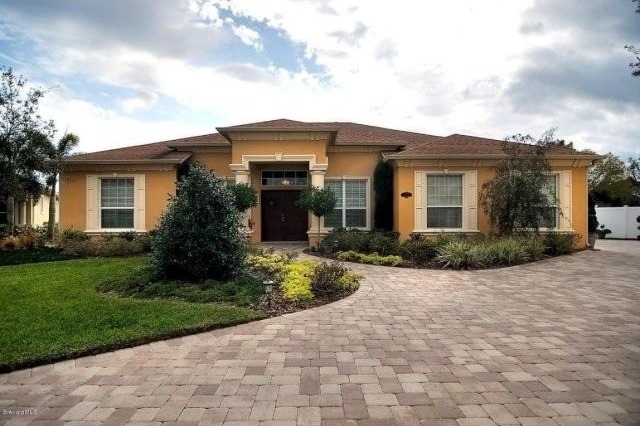 1574 Bonelli Melbourne, FL 32934