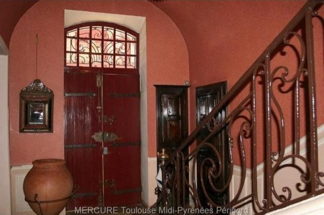 6 bedroom Village House For Sale: 47000..